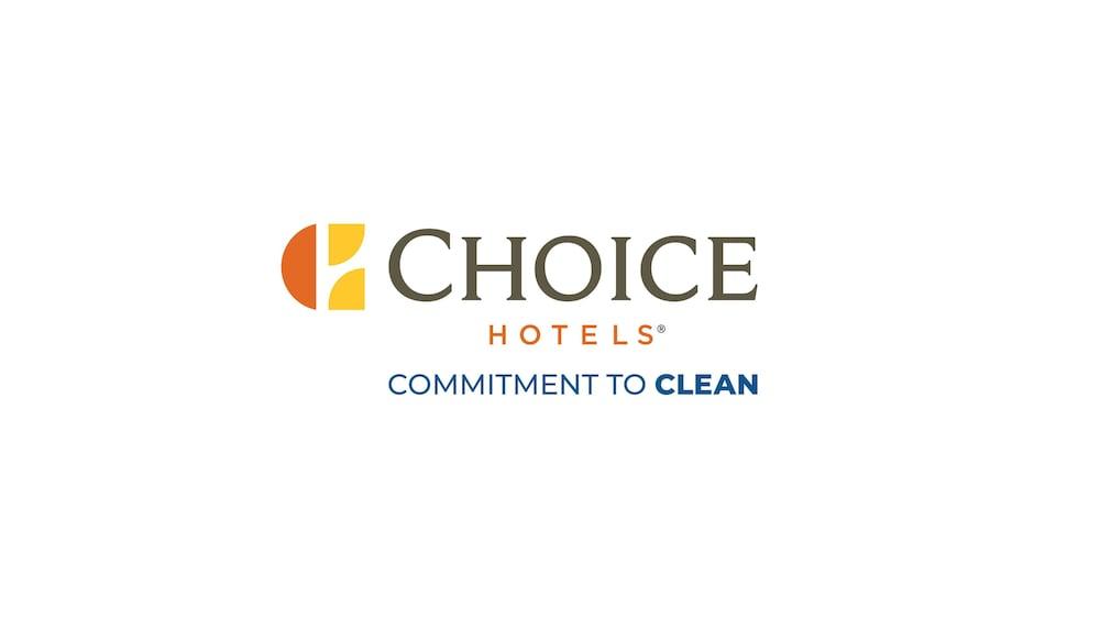 Quality Inn & Suites Greenville Near Downtown Bagian luar foto