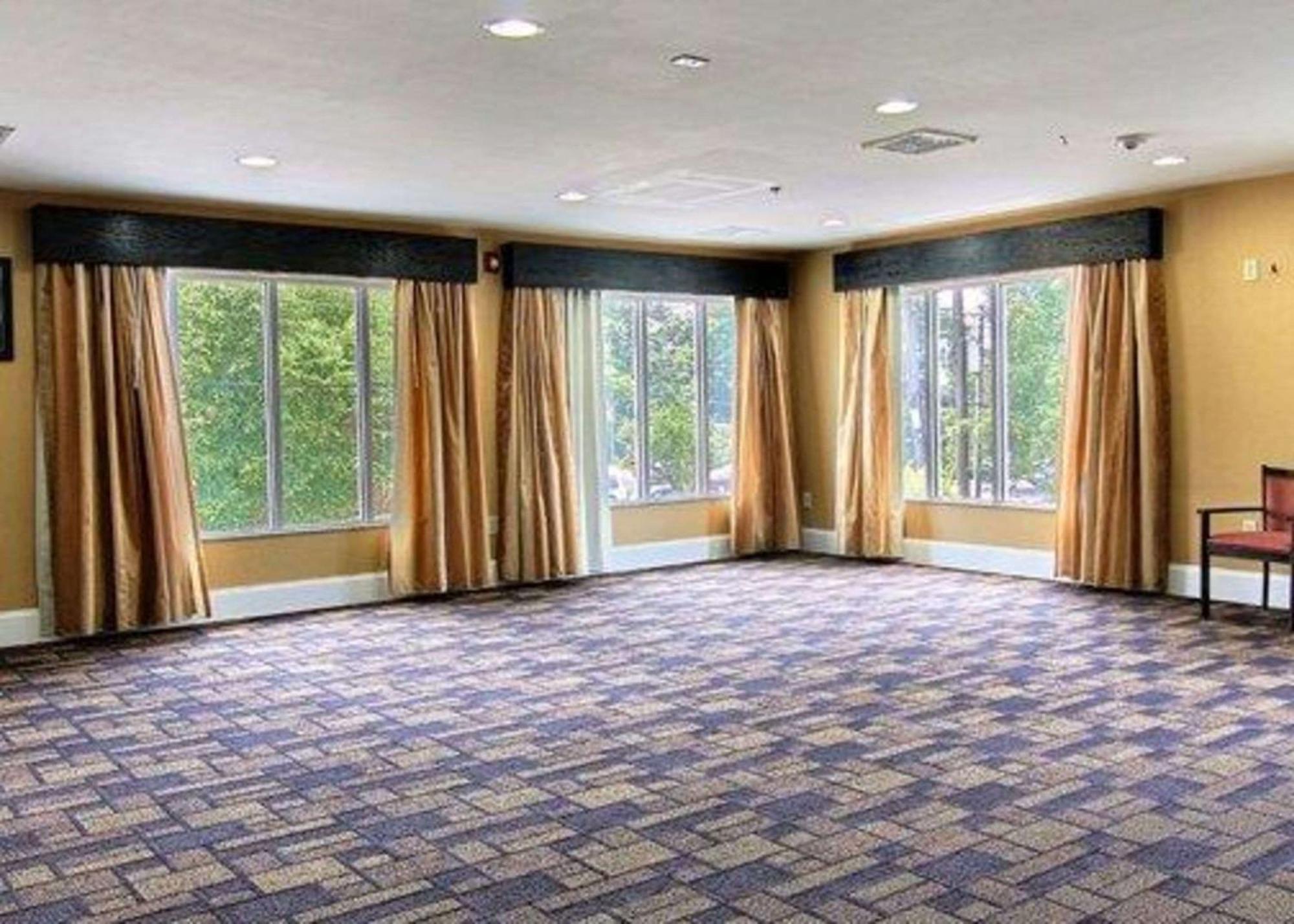 Quality Inn & Suites Greenville Near Downtown Bagian luar foto