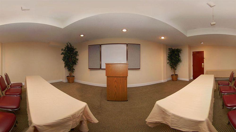Quality Inn & Suites Greenville Near Downtown Bagian luar foto